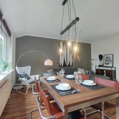 Inikama: Designer Apartment Im Gruenen - Netflix Rosengarten  Zewnętrze zdjęcie