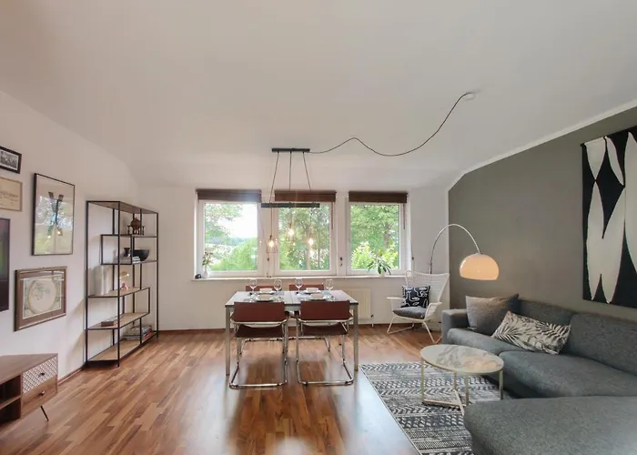 Inikama: Designer Apartment Im Gruenen - Netflix