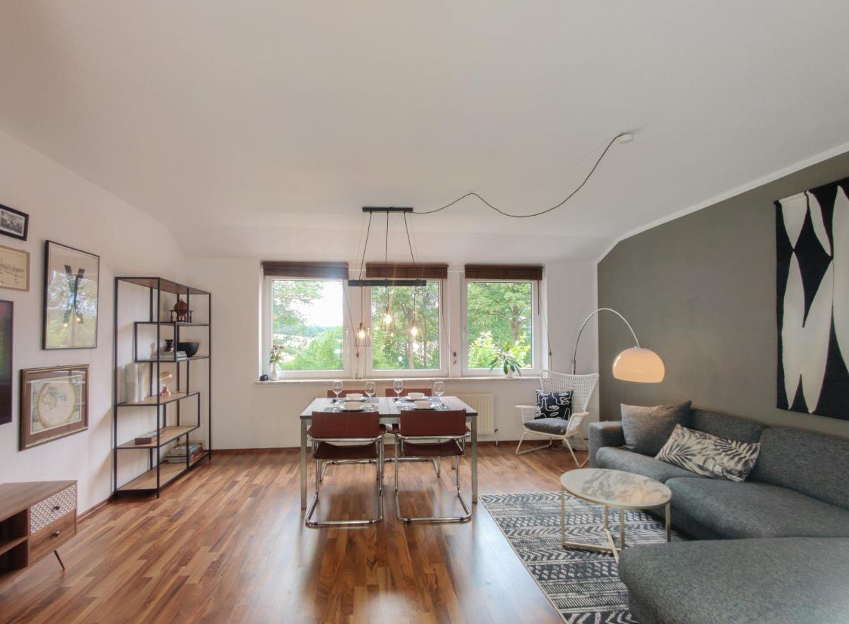 Appartement Inikama: Designer Im Gruenen - Netflix Rosengarten (Lower-Saxony)